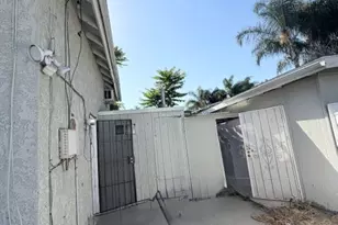 12068 Pipeline Ave, Chino, CA 91710 - Photo 13