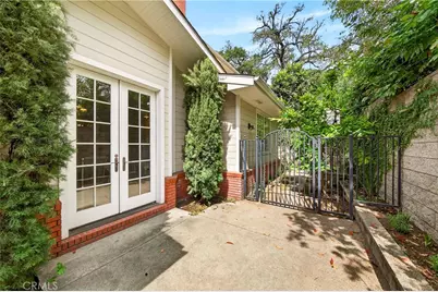 465 W Highland Avenue, Sierra Madre, CA 91024 - Photo 57