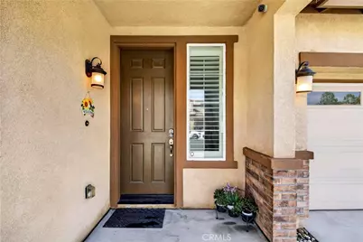 15581 Curry, Fontana, CA 92336 - Photo 3