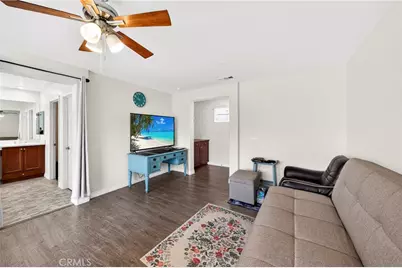 15581 Curry, Fontana, CA 92336 - Photo 23