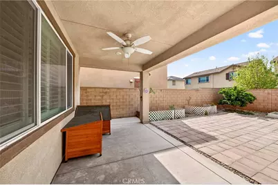 15581 Curry, Fontana, CA 92336 - Photo 31