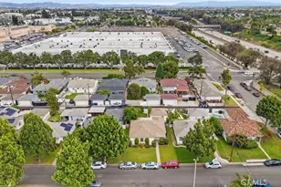 12752 Cowley, Downey, CA 90242 - Photo 23