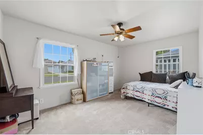 12752 Cowley, Downey, CA 90242 - Photo 35