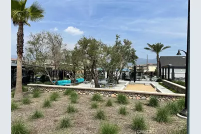 360 Elizabeth Court, Rialto, CA 92377 - Photo 37