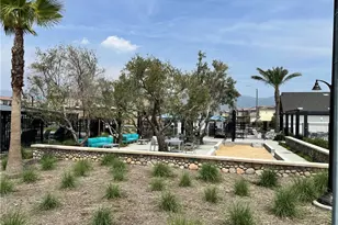 360 Elizabeth Ct, Rialto, CA 92377 - Photo 37