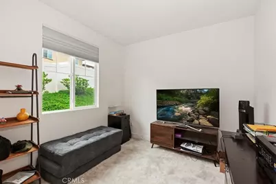 360 Elizabeth Court, Rialto, CA 92377 - Photo 17