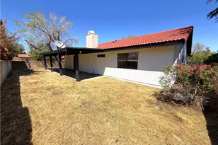 43619 Emile Zola St, Lancaster, CA 93535 - Photo 17