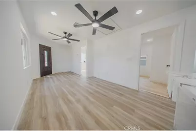 957 Center Street, Riverside, CA 92507 - Photo 15