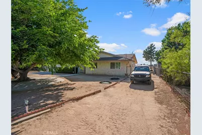 8932 Hickory, Hesperia, CA 92345 - Photo 7