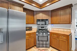 1850 Breckenridge, Corona, CA 92879 - Photo 17