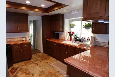 1850 Breckenridge, Corona, CA 92879 - Photo 25