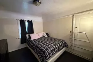 1324 W 101st, Los Angeles, CA 90044 - Photo 9