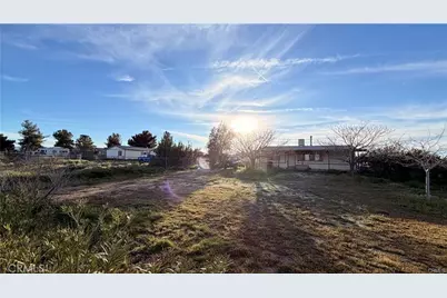 13958 Sage, Oak Hills, CA 92344 - Photo 3