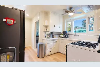 1660 Wagner St, Pasadena, CA 91106 - Photo 15