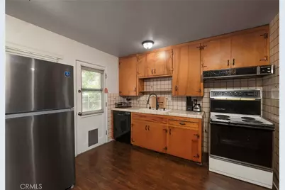 8841 California, Riverside, CA 92503 - Photo 7