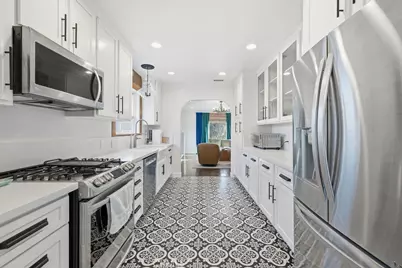 16070 Baker Canyon, Canyon Country, CA 91390 - Photo 7