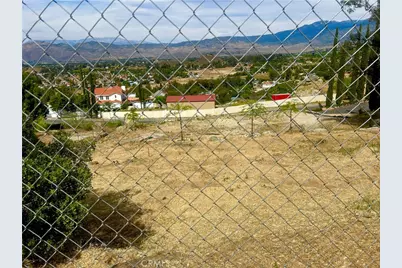 28291 Vista Del Valle, Hemet, CA 92544 - Photo 15