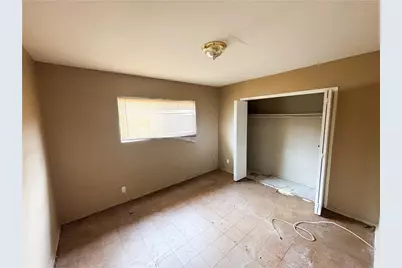 206 E Fig Avenue, Monrovia, CA 91016 - Photo 25