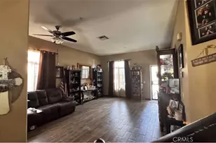 1045 Amarillo Ct, Riverside, CA 92501 - Photo 3