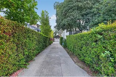 698 Arden, Pasadena, CA 91106 - Photo 37