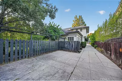 698 Arden, Pasadena, CA 91106 - Photo 39