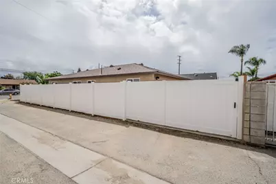 263 S 7th Street, Colton, CA 92324 - Photo 33