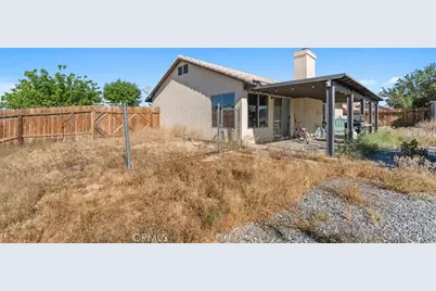 15711 Garnet, Victorville, CA 92394 - Photo 19