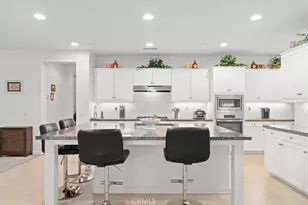 35160 Mahogany Glen Dr, Winchester, CA 92596 - Photo 11