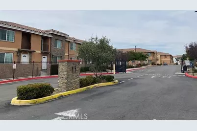 16408 Valencia #411, Fontana, CA 92335 - Photo 35