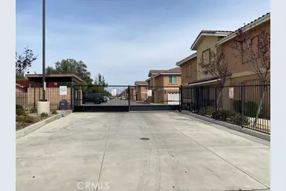 16408 Valencia #411, Fontana, CA 92335 - Photo 39