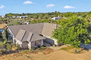 6414 Nielson Rd, Phelan, CA 92371 - Photo 1