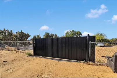 6414 Nielson Road, Phelan, CA 92371 - Photo 67