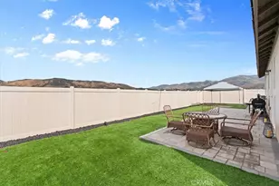 10768 Stacy Cir, Yucaipa, CA 92399 - Photo 25