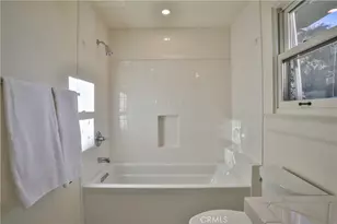 336 W 8th St, Claremont, CA 91711 - Photo 27