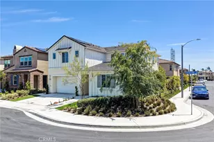 9602 Daybreak Dr, Huntington Beach, CA 92646 - Photo 3