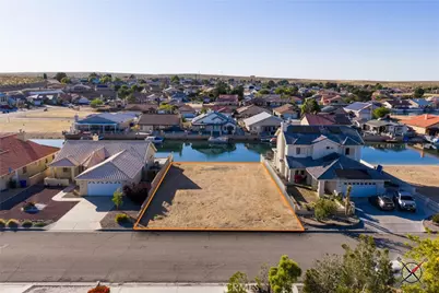 26390 Buccaneer Lane, Helendale, CA 92342 - Photo 1