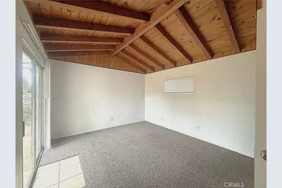 490 Avignon Court, Riverside, CA 92501 - Photo 13
