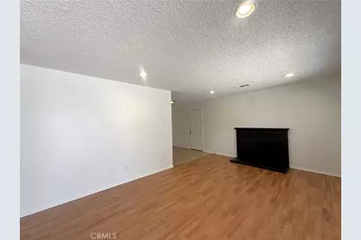 490 Avignon Court, Riverside, CA 92501 - Photo 3