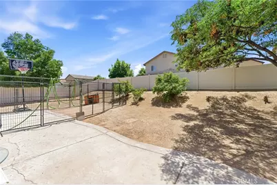 12419 Ojo Caliente, Victorville, CA 92392 - Photo 31