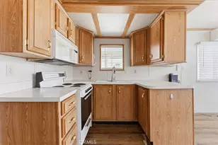 1980 E Main St, Barstow, CA 92311 - Photo 7