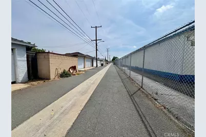 1640 Marine, Gardena, CA 90247 - Photo 43