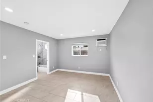 2643 Tenth St, Riverside, CA 92507 - Photo 29