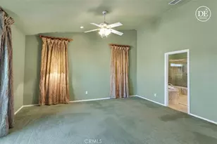 8828 Vincent Ct, Oak Hills, CA 92344 - Photo 35
