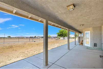 8828 Vincent Court, Oak Hills, CA 92344 - Photo 43