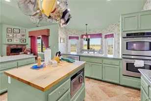 8828 Vincent Ct, Oak Hills, CA 92344 - Photo 19
