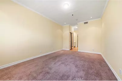 300 N El Molino Avenue #107, Pasadena, CA 91101 - Photo 21
