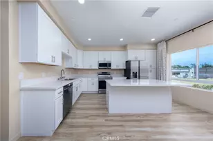 8183 Amerena Wy, Fontana, CA 92335 - Photo 53