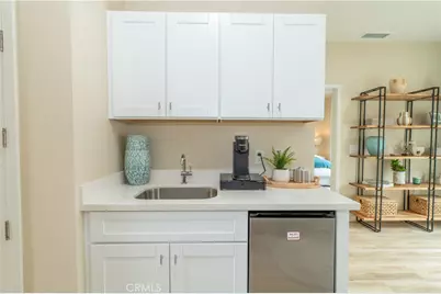 8183 Amerena Way, Fontana, CA 92335 - Photo 9
