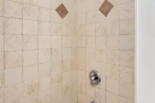 348 W 83rd St, Los Angeles, CA 90003 - Photo 17