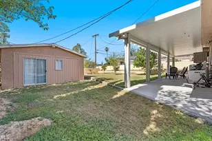 5654 Raye, Jurupa Valley, CA 92509 - Photo 15